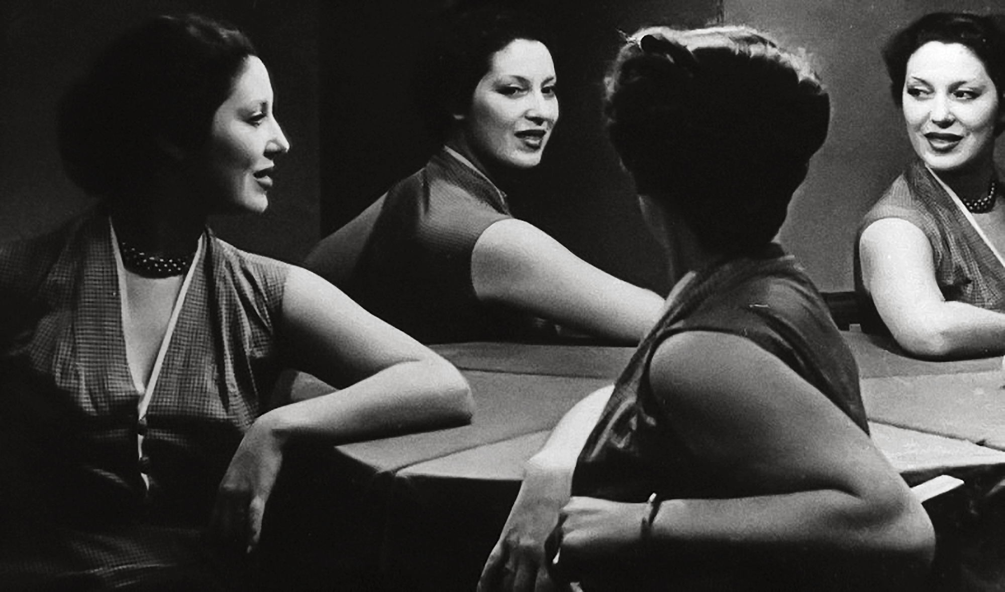 Natália Correia - múltiplas poses